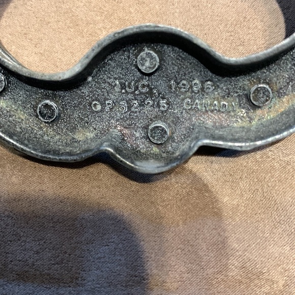 VINTAGE RUSTIC DRESSER PULLS LOT OF 7 - Picture 5 of 10